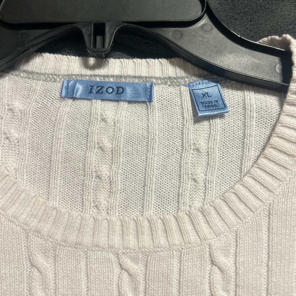 White sweater - Picture 3 of 4
